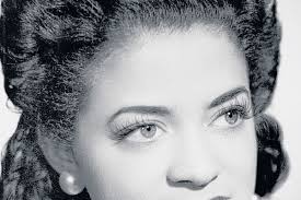 Kay Davis: Singer who worked with Duke Ellington