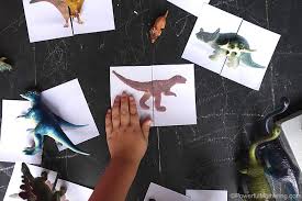 And there are also interesting dinosaur platform games like dinosaur meat hunt dry land or dinosaur runner, where you have to solve interesting puzzles to overcome fun platforms. Dinosaur Matching Puzzle Free Printable