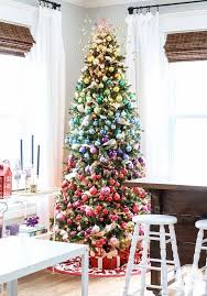 From christmas tree decorations to outdoor christmas decorations and even christmas door decorations, our tips and tricks will have you spreading cheer all the way through the holidays. 23 Colorful Christmas Tree Decor Ideas Shelterness