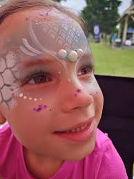 Who is a reliable painter in Cornwall?