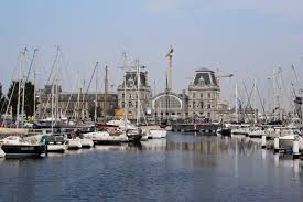 C'est une petite ville portuaire et cosmopolite, prisée des britanniques. Visiter Ostende En Belgique Que Faire En Une Journee