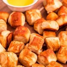 Review: Auntie Anne'S - Mini Pretzel Dogs