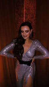Maybe you would like to learn more about one of these? Katherine Langford Updates On Twitter Netflix Emmys After Party