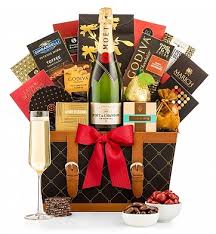 33 gifts for people who are always cold. Gift Baskets With Champagne Champagne Gift Basket Delivery Best Champagne Gifts Gifttree