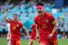 Charlotte is a professional model and instagram influencer. Kieffer Moore To The Rescue As Wales Hit Back To Snatch Draw Against Switzerland County Times