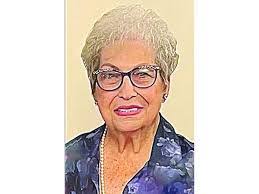 Freida Henderson's Instagram, Twitter & Facebook