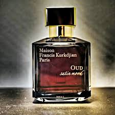 It has an innocent sweetness, it dries down to a lot more violet and oud. Maison Francis Kurkdjian Oud Satin Mood Health Beauty Hand Foot Care On Carousell