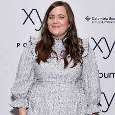 Aidy Bryant Says a Doctor Suggested She Get Gastric Bypass