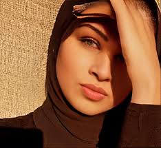 Zee Ali (@zee_alii) • Instagram photos and videos