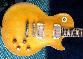 Greenie My Absolute Favorite Les Paul Ever So Much History And It S Stories Are Legendary I Guess That S Why It Gibson Les Paul Les Paul Guitar Pics
