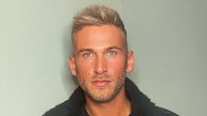 Temptation Island"-Kevin bestätigt Hochzeit und Babynews