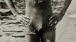 Dva bronzy brali filipínci i v atletice, roku 1932 ho v amsterdamu získal trojskokan simeon toribio a roku 1936 v berlíně v běhu na 400 metrů překážek miguel white. Philippines In The Olympic Games