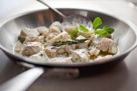 Filetto fi halibut al forno l''halibut,uno dei pesci che appartiene alla famiglia delle sogliole è molto noto per le sue carni magre e. Come Cucinare Halibut Cucinarepesce Com