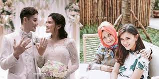 Perut audi marissa terlihat mulai membuncit dalam usia kehamilan yang memasuki 8 bulan. These Are 8 Portraits Of Togetherness With Audi Marissa And Her Mother That Are Rarely Presented