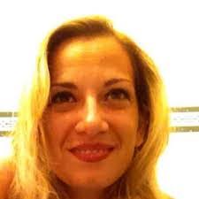 Laura Papa's Instagram, Twitter & Facebook