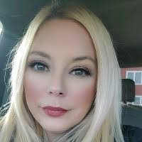 Kathy Helfer's Instagram, Twitter & Facebook