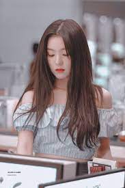 Leader, main rapper, lead dancer, sub vocalist, visual, center birthday: Red Velvet Irene Redvelvet Irene Di 2021 Selebriti Wanita Wanita Cantik