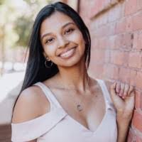 Esmeralda Salazar's Instagram, Twitter & Facebook