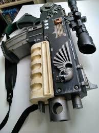 Warhammer 40k Standard Bolter | RPF Costume and Prop Maker Community