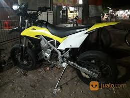 Salah satu konsep modif klx supermoto terbaru adalah dijadikanya kendaraan keluaran kawasaki ini menjadi motor super keren. Fs Klx 150 Bf 2016 Modif Supermoto Bekasi Jualo