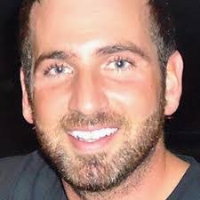 Bobby Clymer's Instagram, Twitter & Facebook