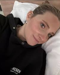 Rebecca Maya's Instagram, Twitter & Facebook