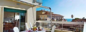 Potrete usufruire del wifi gratis in tutto l'edificio e di un parcheggio privato. Case Per Ferie E Appartamenti Vacanze Turismo Diano Marina