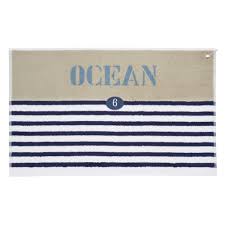 Tapis De Bain Raye En Coton Bleu 50 X 80 Cm Ocean Maisons Du Monde Tapis De Bain Tapis Deco Bord De Mer