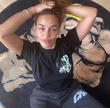 Jorja smith, born in west midlands, is a british singer who has recorded with drake, stormzy, kali uchis, and others. Jorja Smith Don T Come Over As I Am Not In The Mood Facebook