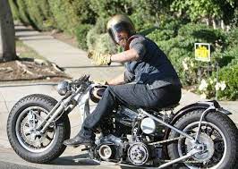 Pin By Marcos Henrique On Amantes De Las Motos Brad Pitt Motorcycle Brad Pitt Motorcycle Culture