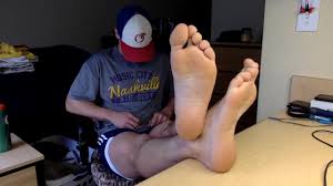 Drop dead legs - gay feet porn at ThisVid tube