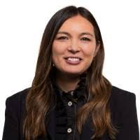 Samantha Knott's Instagram, Twitter & Facebook