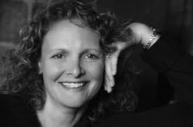 Frederique LONG, 57 ans (HERVEY BAY, MARSEILLE)