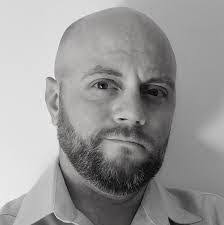 Alan Teed's Instagram, Twitter & Facebook