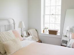 See more ideas about mirror wall, mirror wall bedroom, mirror. Feng Shui Tips For A Mirror Facing The Bed