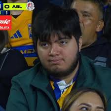 Memes de tigres vs rayados