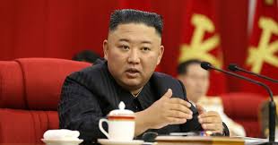 North korean leader kim jong un reappeared in state media last saturday after not being seen in public for almost a month, and seasoned north korea watchers were quick to point out that the dprk leader may have lost a significant amount of weight. 6hbigjmbbfmvbm