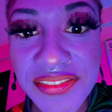 Madeline Grey DeFreece