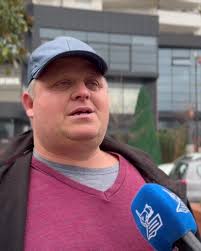 Zgjimi nga Kriza: Lufta me Sëmundjen e Rëndë