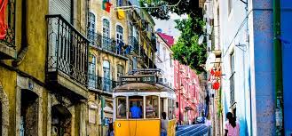 Lisbon) пойтахти португалия, маркази асосии иктисоди сиеси ва мадании мамлакат. Lissabon Goryachee Serdce Portugalii