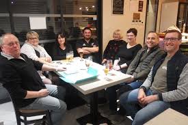 From wikimedia commons, the free media repository. Gontaud De Nogaret L Association Des Commercants Redemarre Le Republicain Lot Et Garonne