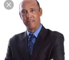 A la insigne humanista , escritora y poeta Germanía Bello