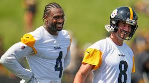 DK Metcalf shares bizarre rule Aaron Rodgers imposed for Steelers training  camp: 'Toilet is super loud' - 1010 WCSI