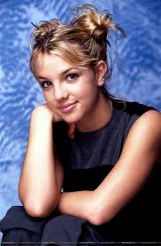 Selena Gil Barrios (lunaselena99)