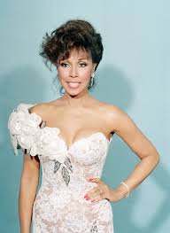 Black Actresses In Their 50s Diahann Carroll Oscar Nominated Pioneering Actress Dies Vintage Black Glamour Women Diahann Carroll