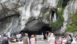 Lourdes is a small market town lying in the foothills of the pyrenees. Making Pilgrimage To Lourdes France Ilivetotravel S Travel Log