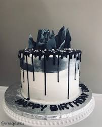 Black And White Drip Cake For Men Whoever Said Black Cakes Arent Beautiful Happy Birthday Dabi Courtesy Of Ugo Okehi Thats How You Make A Masculine Drip C Cake Drip Cakes Celebration Cakes