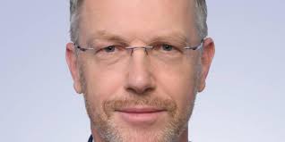 Exklusiv: Fonds-Selektor der WWK wechselt zu die Bayerische