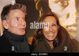 Calvin Klein Donna Karan et assister à la 'Nomad Deux Mondes' Russell James  Ouverture de l'exposition à la présidence et la jeune fille Gallery New  York, USA