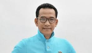 Uber, dicecar, tipu, jalur, baperin, rayu, memory, batik, karena channel ini mengancam, memeras, dan membenci!! Sering Kritik Pemerintahan Jokowi Refly Harun Blak Blakan Saya Takut